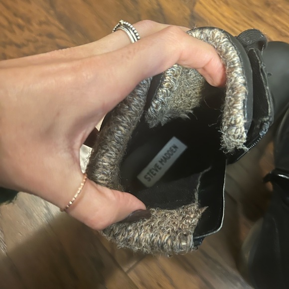 Steve Madden Command Booties - Picture 4 of 4